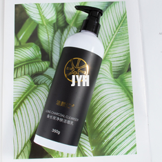 la tête noire de produits des soins de la peau des hommes de détergent de mousse du charbon de bois 350g enlèvent