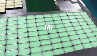 les produits de soin pour la peau faciaux naturels de 10g 100% voyagent Tin Solid Cologne For Men commode amical Bourbon