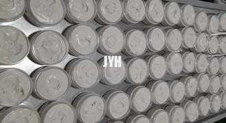 Huile de noix de coco supplémentaire de Vierge de crème corporelle d'usine de 320 G hydratant la crème pour le corps