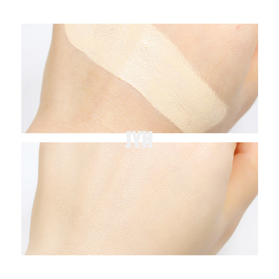 Le coussin blanc en ivoire cc de l'humidité 13g écrèment le crayon correcteur de éclairage