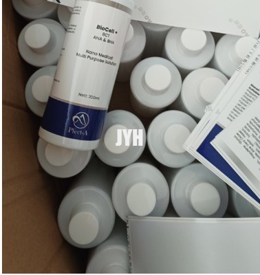 le toner de clarification de BHA de 300ml AHA et ramollissent et lissent des pores pour équilibrer l'huile