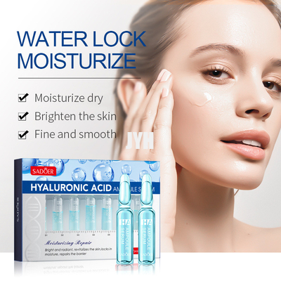 Hydrater 2ml de l'or Vc d'acide hyaluronique de sérum de visage d'essence d'huile d'ampoule de vitamine C