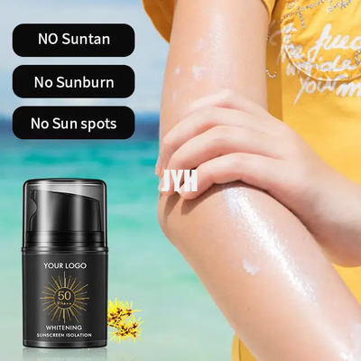 Écran solaire facial imperméable pour hommes de peau naturelle Spf50 + Pa +++ Écran solaire d'isolation solaire non blanchissant