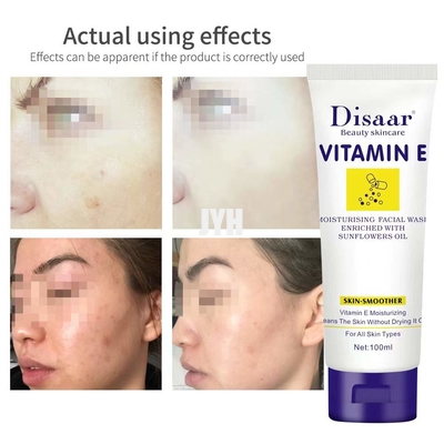 Vitamine naturelle écumante E de détergent facial d'OEM blanchissant le détergent facial