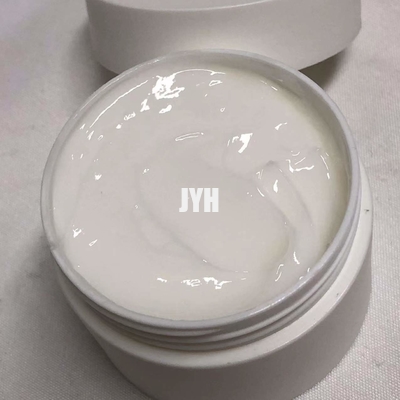 10% Nicotinamide Organic Face Moisturizer whitening Réduit les taches brunes et les poches Cruelty-Free