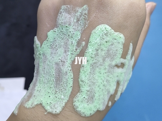 Le corps facial de Spirulina de traitement de Clay Mask Reduces Inflammation Acne de bulle d'Oxy de thé vert frottent
