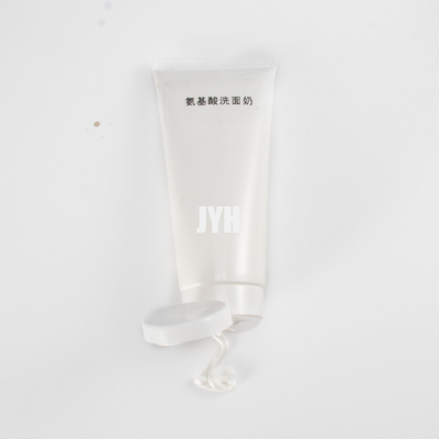 détergent facial doux de lavage de visage de détergent de l'acide aminé 100ml pour la peau sensible