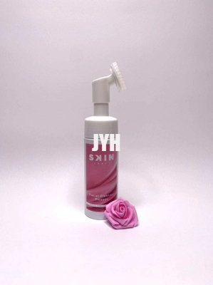Détergent facial écumant d'OEM hydratant blanchissant le lavage 120ml de visage de produits naturels de soins de la peau