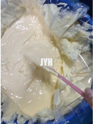Crème au beurre de karité pour la peau hydratante blanchissante de coco mangue
